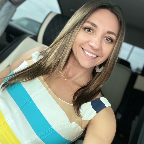 Meet your Posher, Ranelle - Picture 1 of 1